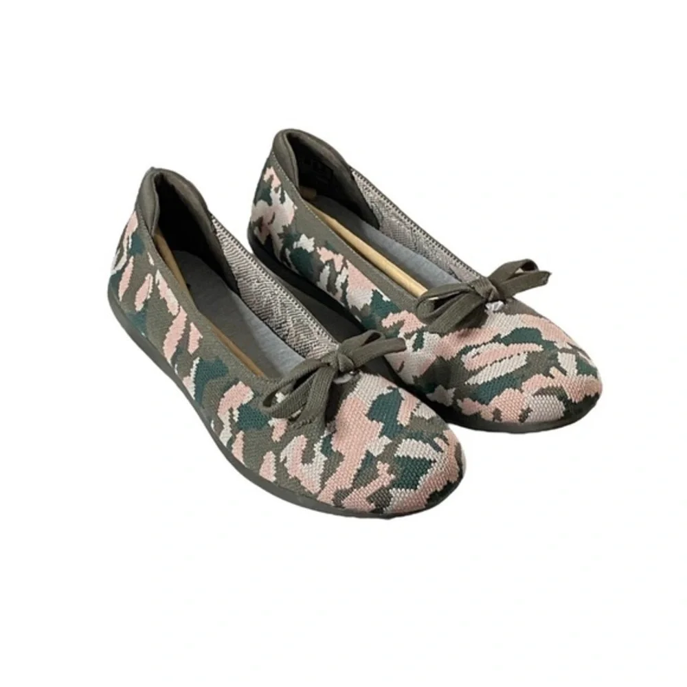 Clarks Cloudstepper Olive Camo Carly Hope Flat‎
